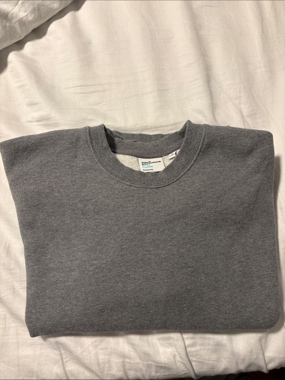 Aritzia TNA sweatshirt medium